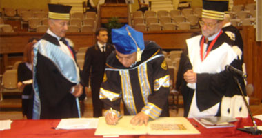 "العربية للعلوم والتكنولوجيا" توقع وثيقة للتعاون مع الجامعات الأوربية