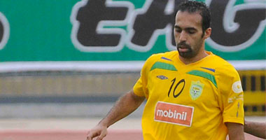 «اتصالات» تيجانا يفاوض جمال حمزة