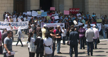  طلاب "قصر العينى" ينظمون مسيرة للتحرير بـ"البالطو الأبيض" الأربعاء