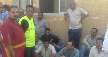 عمال شركة الصالحية يضربون عن العمل للمطالبة بحقوقهم
