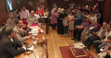 عرب: مشروع "اقرأ وأكتب" خلق جيلا جديدا من المبدعين بعد الثورة