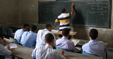 إضافة 3 تخصصات جديدة للمدارس الفنية بأسيوط