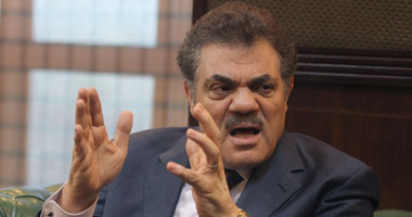 "الوفد" ينعى الشعب المصرى فى وفاة قداسة البابا شنودة