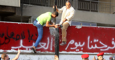 خبراء يستبعدون لجوء إسرائيل للقوة بعد اقتحام سفارتها 