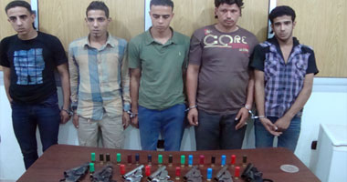 ضبط كميات كبيرة من الأسلحة بحوزة خارجين عن القانون بالقليوبية