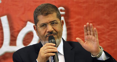 مرسى يتجه إلى روما
