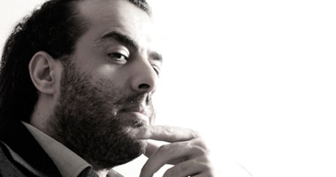 نقولا سعادة نخلة يحتفل باليوم الدولى للسلام بأغنية جديدة