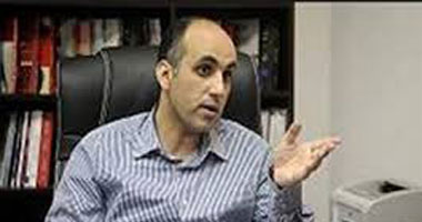 منشق إخوانى: المحظورة لا يهمها "محاكمة مرسى"
