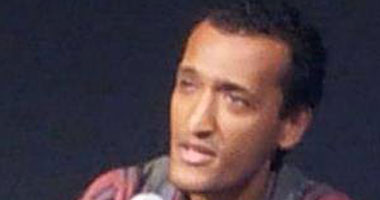 "اتنين" قصيدة جديدة للشاعر خليل عز الدين