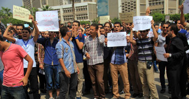 طلاب جامعة طنطا يتظاهرون للمطالبة بالإفراج عن زملائهم المحبوسين