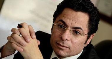خالد أبو بكر يكتب: اللى سرق مصر كان فى الأصل مصراوى.. حاجة تحزن.. مصريون سرقوا أرض بلدهم.. طب دول حرامية وعرفنا.. كنتِ فين ياحكومه من زمان؟ بعد نوم سنين إنجاز فى أيام.. الساكت عن الجريمة شريك فيها