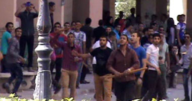 اشتباكات بين طلاب جامعة الزقازيق وطلاب المحظورة