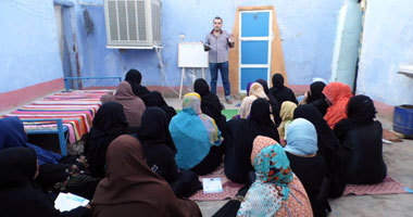 قومى السكان بالوادى الجديد: خطة لخفض أمية 2500 وفتح 124 فصل تعليمى