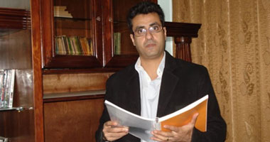 حسام موسى: نبدأ أولى جلسات العمل لمسلسل "شطرنج".. غدا
