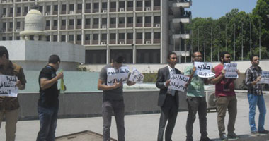 طلاب "المحظورة" بأزهر أسيوط يتظاهرون لليوم الرابع على التوالى