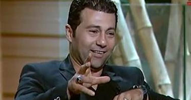  الفيلم السياسى موضوع الحلقة القادمة من برنامج (زووم إن) 