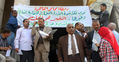 وقفة احتجاجية لمحامىِّ القاهرة تطالب بإسقاط مجلس النقابة