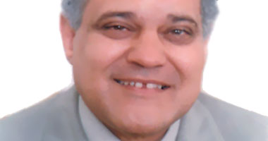 وزير الرى يطالب الحارس القضائى بزيادة معاشات المهندسين