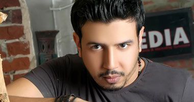 "أنا متشكر" أول ألبومات المطرب محمد حسن