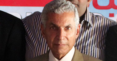 "نقيب الأطباء" يهنئ أعضاء النقابة الفائزين بقرعة الحج 