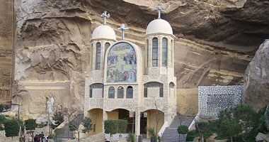محافظة القاهرة تدرس إنشاء طريق لدير القديس سمعان بمنشأة ناصر