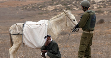 مسئول فلسطينى: قوات الاحتلال الإسرائيلى تهدم منازل فلسطينيين بالضفة
