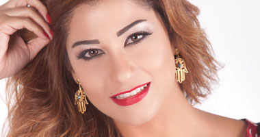 إنجى شرف: "الفاجومى" يرصد لحظات تاريخية هامة 