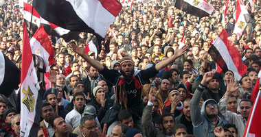 غادة عطا تكتب: الثورة ما بين حلم التغيير وظلال المؤامرة " 8"
