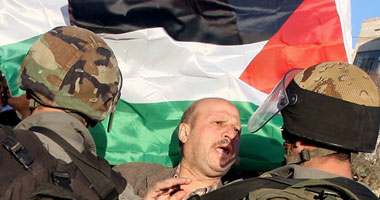 عدد الفلسطينيين يتساوى مع عدد اليهود فى الأراضى المحتلة بنهاية 2014
