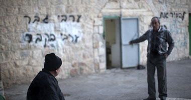 مستوطنون يهاجمون مسجدا فى القدس الغربية