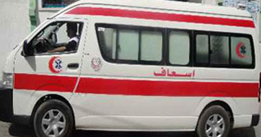 "الصحة" ترسل سيارتى إسعاف لمعتصمى "الدستورية"