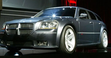 دودج ماجنوم SRT8 مزيج من الإبداع