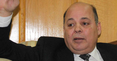 موظفو هيئة الكتاب يطالبون بعودة "عرب"