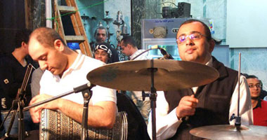 فريق "مسار إجبارى" يستعد لحفل حديقة الأزهر 