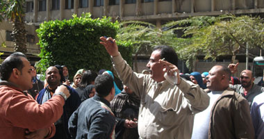 اعتصام مفتوح لـ17 موظفاً بـ "مهندسين الجيزة"