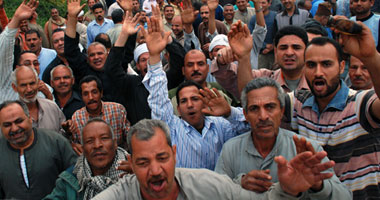 تقرير عمالى: 10 آلاف متظاهر فى إبريل 2010
