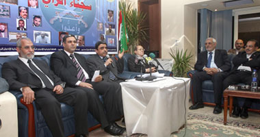 مرشد الإخوان: نحن والنظام فى مركب واحدة