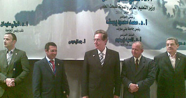 عدلى حسين: الغرب أوهمنا بالحرية وأغمض عينه عن الأقصى 