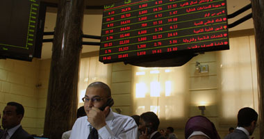 استمرار إيقاف التعامل على أسهم "المقاولات والصناعات"