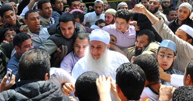 حسين يعقوب يدعو السلفيين إلى "كف ألسنة اللئام"