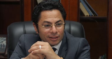 "أبو بكر": لا قيمة للدستور الجديد إذا لم يوافق عليه البرلمان 