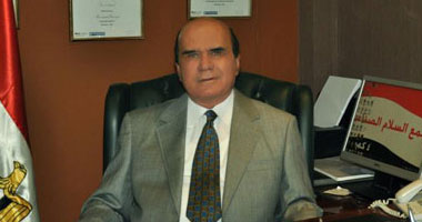 حسام خيرت يدعو المرشحين للتوافق على ميثاق شرف رئاسى
