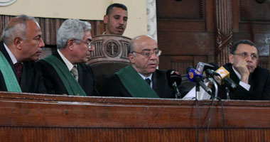 قاضى التحقيقات يتسلم التقارير الأولية فى قضية المبيدات المسرطنة