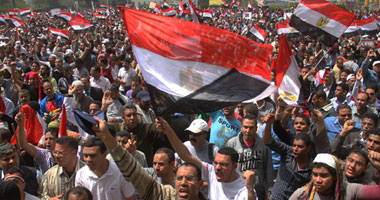 فشل القوى السياسية بـ"التحرير" فى الاتفاق على مطالب الثورة 