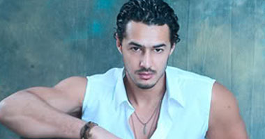 أحمد هارون: "دنيا جديدة" من المسلسلات التى تطلبت جهدا خاصا ولكنه عمل درامى مختلف