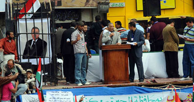 ثلاثة ملايين مصرى يحتشدون بـ"التحرير" فى محاكمة مبارك