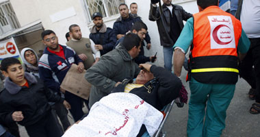 جرح ثلاثة فلسطينيين فى قصف مدفعى إسرائيلى شرق غزة 