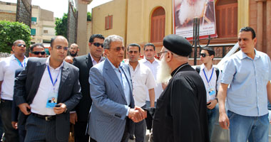 بالصور.. "موسى" يزور سوهاج.. ويؤكد: مصر تحتاج رئيسا ذا مرجعية مختلفة عن البرلمان لتحقيق التوازن.. ودستور "54" من أفضل الدساتير المصرية