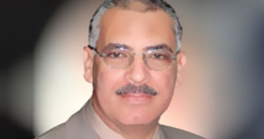الحرية والعدالة: سلطة التشريع مع الشورى أفضل من أن تكون مع الرئيس