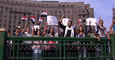 روكسى ينضم لقائمة ميادين الثورة فى مصر.. "التحرير" استمد شهرته من المسيرات المليونية.. ومصطفى محمود ارتبط بالفلول 